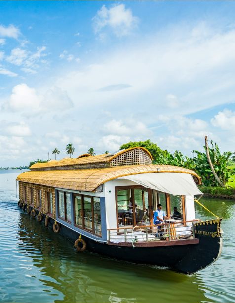 Budget Friendly Alappuzha Houseboat Group Trip With Paper Boat Journey - Top Kerala Travel Agency
